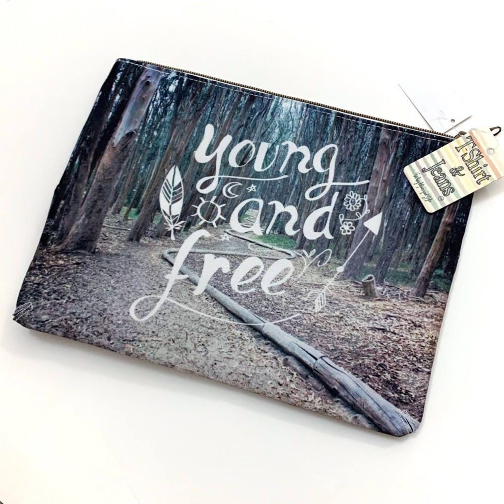 Large zipper pouch